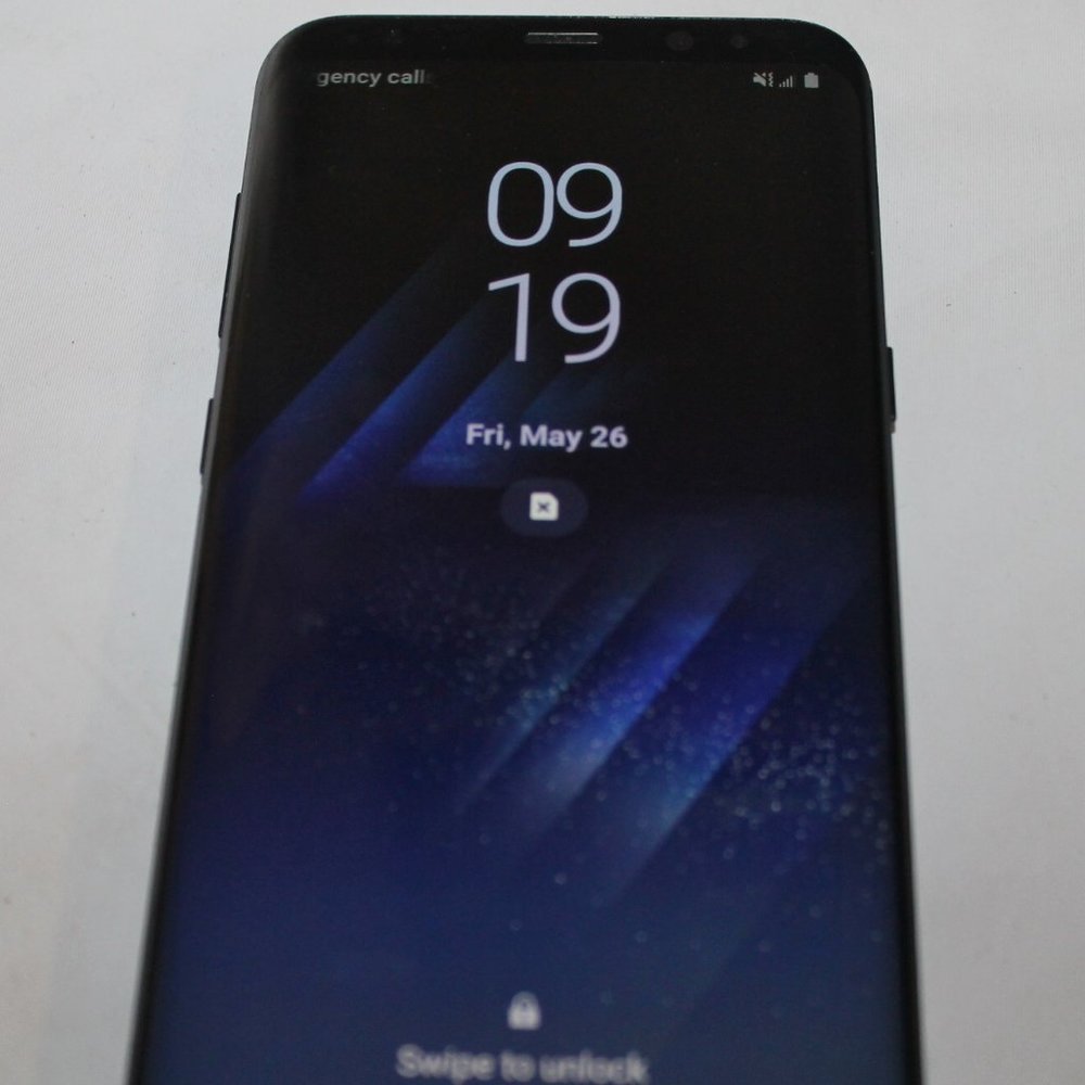 Samsung Galaxy 8+ Plus Cellphone UNLOCKED w Drop Proof Case
